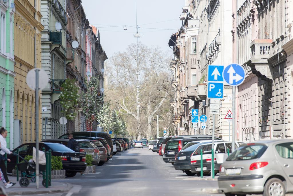 Oasis Apartments - Budapest City Park Luaran gambar