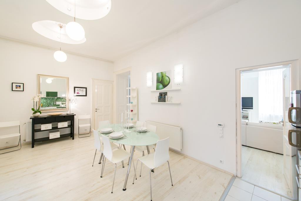 Oasis Apartments - Budapest City Park Luaran gambar
